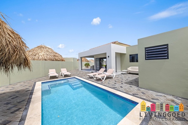 Elisabeth Resort, Marie Pampoen, Curacao